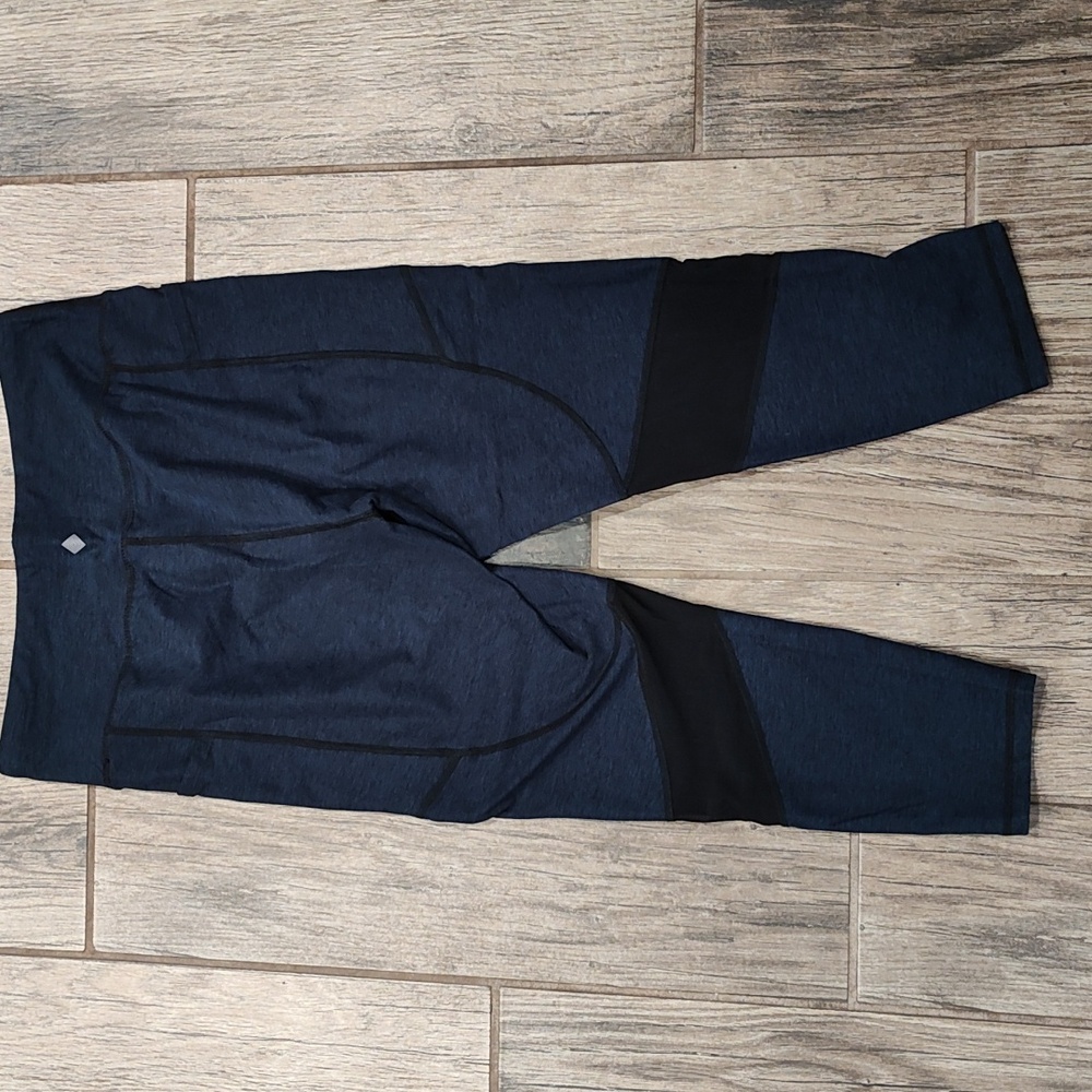 Lularoe Fearless Heathered Navy Blue Crop Leggings Lotus Material Size Large - Picture 5 of 7